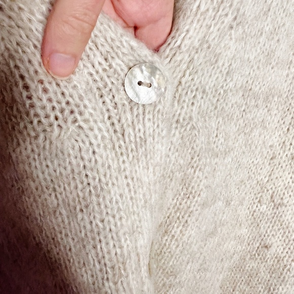 Peruvian Connection Thea Cardigan Sweater Baby Alpaca Blend Cream Oatmeal Size M - Picture 5 of 8
